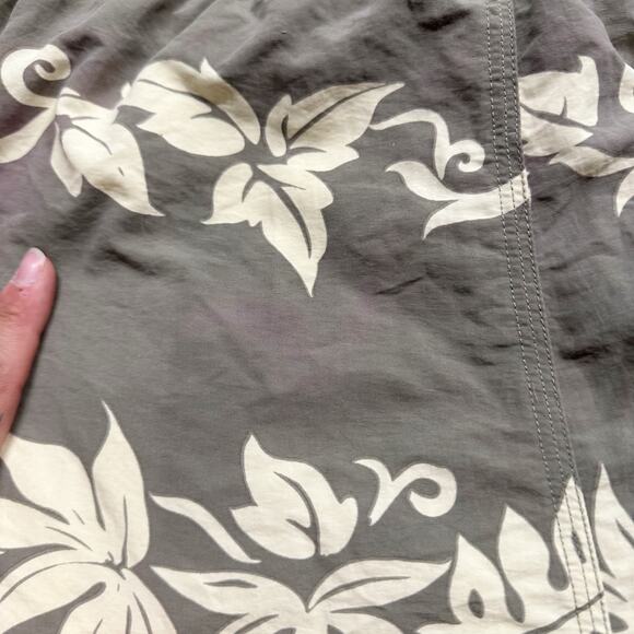 Tommy Bahama Shorts Mens Large Purple Floral Lined Swim Swimming Trunks Marlin L - Picture 7 of 9